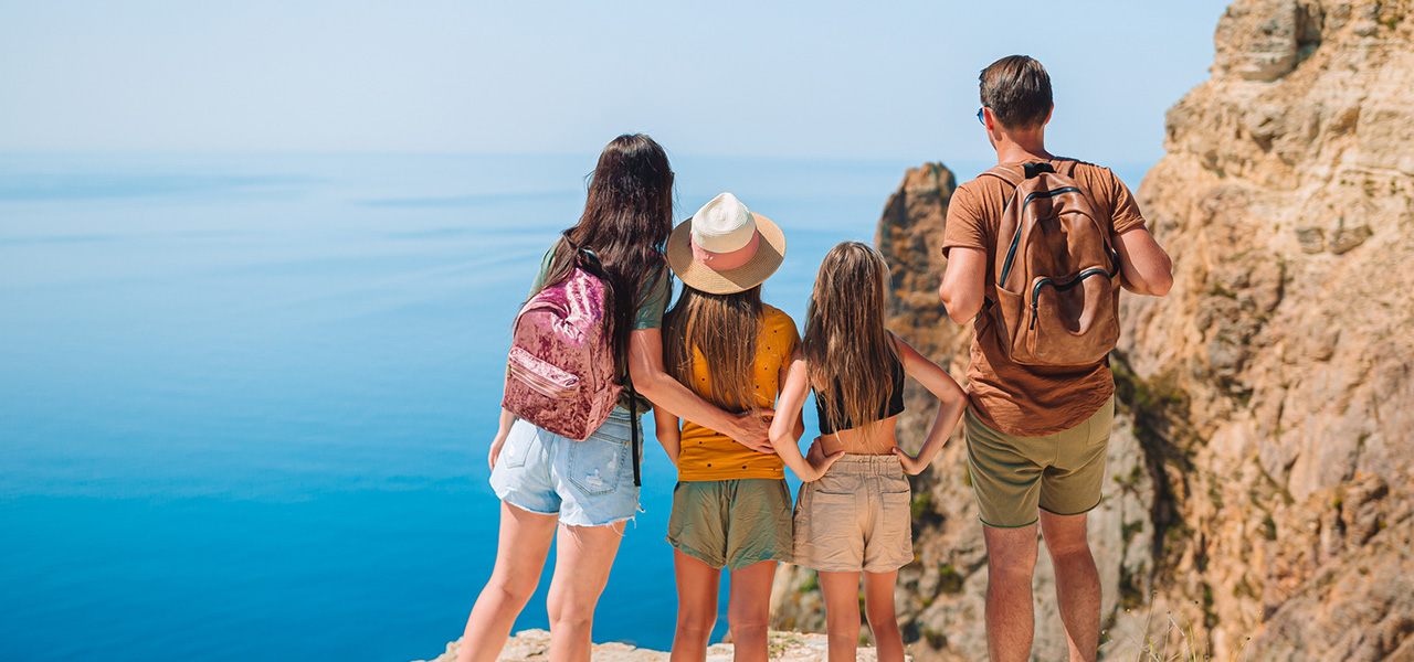 Familia a ver o mar